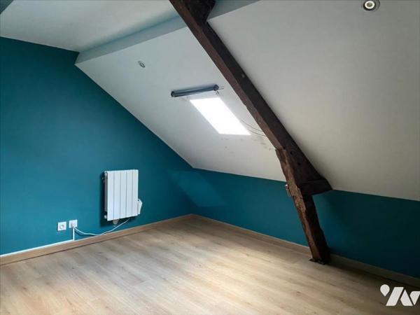 Centre Ville Appartement de Type 3 au 1er étage en duplex