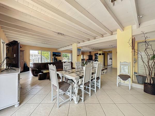 Maison 7 pièces - 232 m² Bien prestige