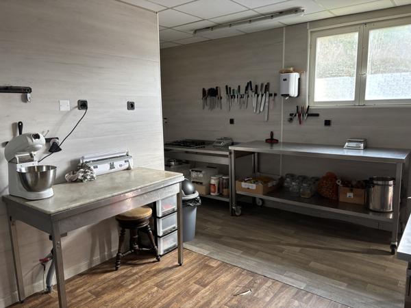 Hérisson – Maison de caractère avec possibilités de location dans un village touristique Hérisson (03190)