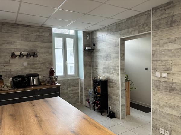 Hérisson – Maison de caractère avec possibilités de location dans un village touristique Hérisson (03190)