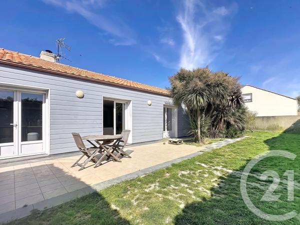 Maison à vendre  7 pièces - 130 m 2   ST MICHEL CHEF CHEF  - 44