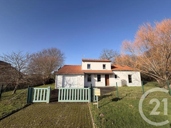 Maison à vendre  7 pièces - 130 m 2   ST MICHEL CHEF CHEF  - 44