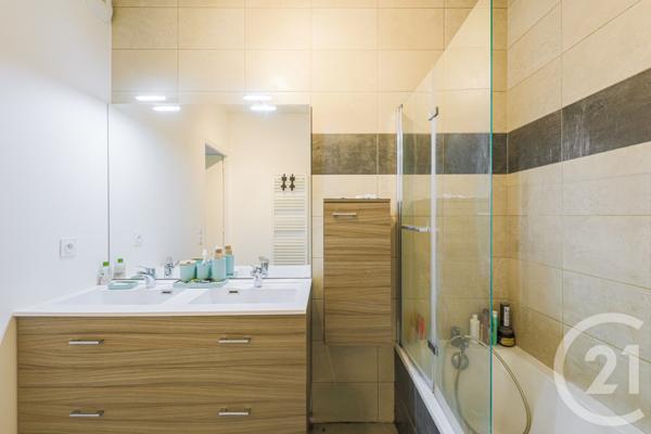 Appartement F3 à vendre  3 pièces - 75,67 m2 EYBENS - 38