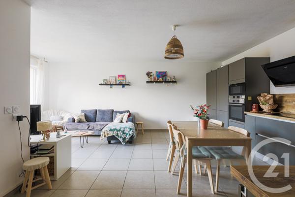 Appartement F3 à vendre  3 pièces - 75,67 m2 EYBENS - 38