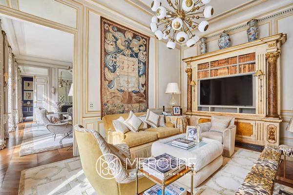 Appartement à Paris 7ème