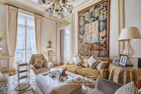 Appartement à Paris 7ème