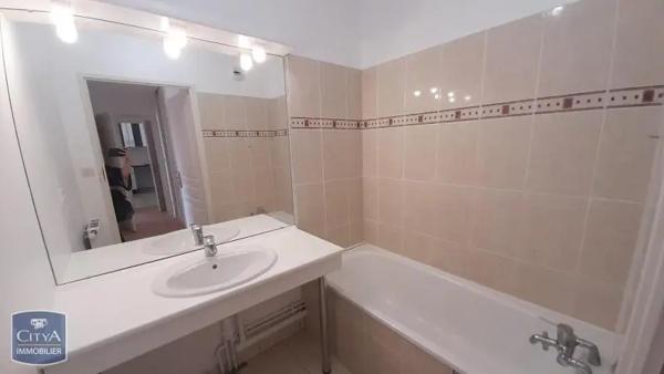 Appartement à louer 3 pièces 59.22m²