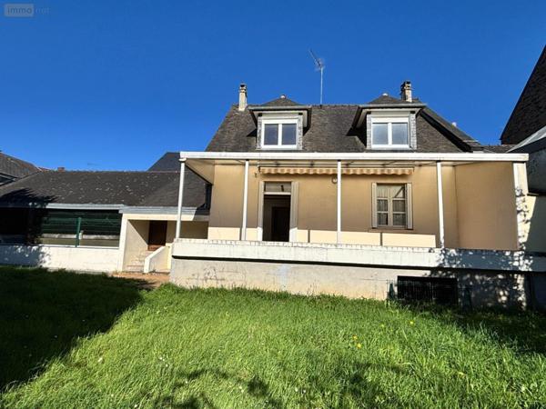 Maison de ville à vendre à Fougères en Ille-et-Vilaine (35300), ref : 1360   
FORUM DE LA GARE