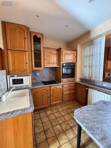 Maison de ville à vendre à Fougères en Ille-et-Vilaine (35300), ref : 1360   
FORUM DE LA GARE