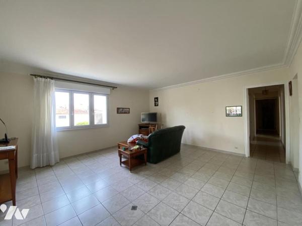 Ensemble immobilier - CHAMPTOCEAUX Centre