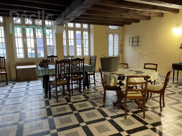 Vente maison Sainte maure de touraine, 270m² 8 pièces 199 500€ avec terrasse