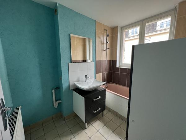 Vente Appartement66,8 m² - 3 Pièces - ST POL SUR TERNOISE (62130)