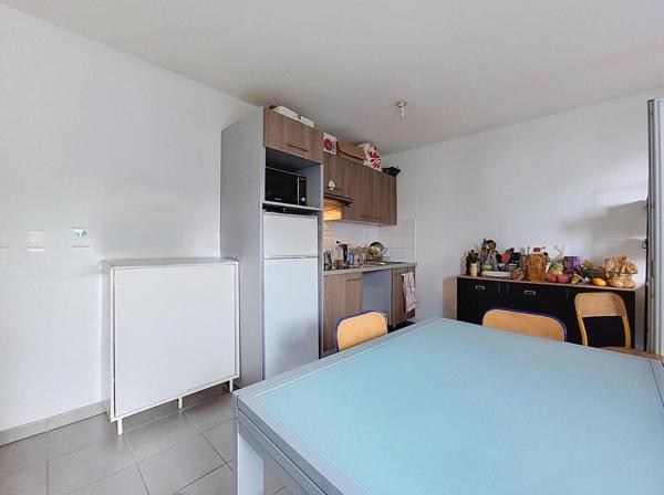A VENDRE - TOULOUSE - Quartier Cartoucherie - Appartement T3 de 55m² avec place de parking en sous-sol