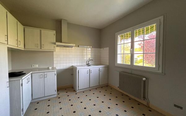 Maison à vendre    3 pièces •  Mer