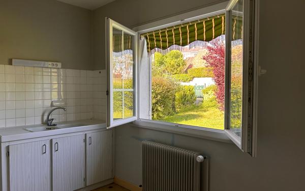 Maison à vendre    3 pièces •  Mer