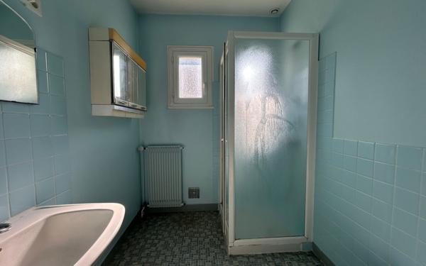 Maison à vendre    3 pièces •  Mer