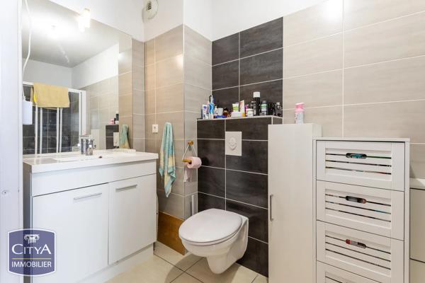Appartement à vendre 1 pièce 21.31m² Boujan-sur-Libron (34760)