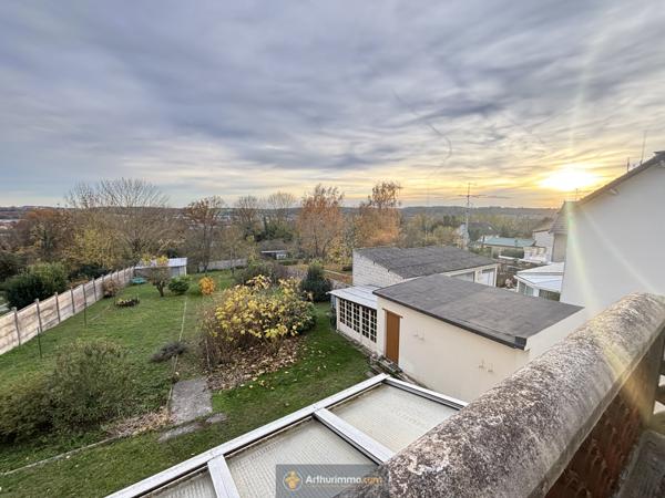 Coulommiers (77120) Maison familiale individuelle147m² sur sous sol totale - Terrain de 1228 m² environ.