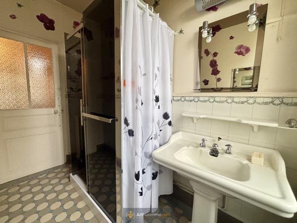 Coulommiers (77120) Maison familiale individuelle147m² sur sous sol totale - Terrain de 1228 m² environ.