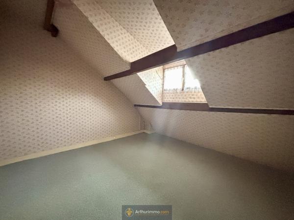 Coulommiers (77120) Maison familiale individuelle147m² sur sous sol totale - Terrain de 1228 m² environ.