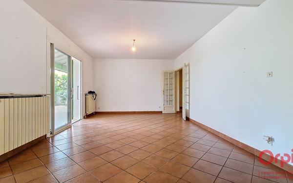 Maison à vendre    7 pièces •  Villeneuve-de-la-Raho