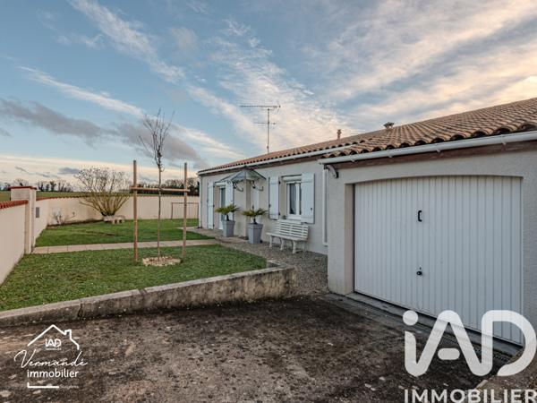 Maison à vendre 7 pièces 130 m² Surgères