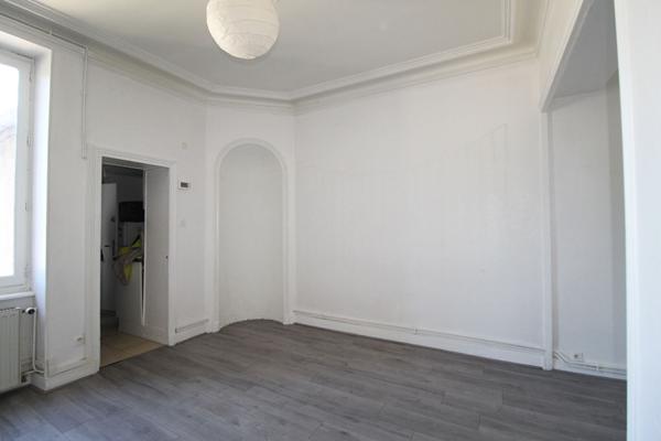 A LOUER TYPE 2 - SECTEUR WILSON