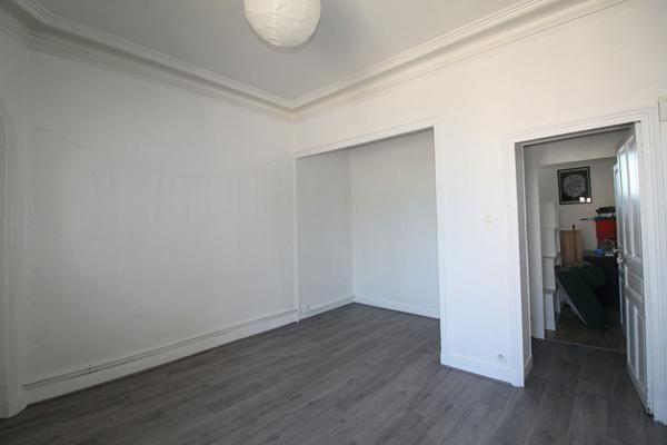 A LOUER TYPE 2 - SECTEUR WILSON