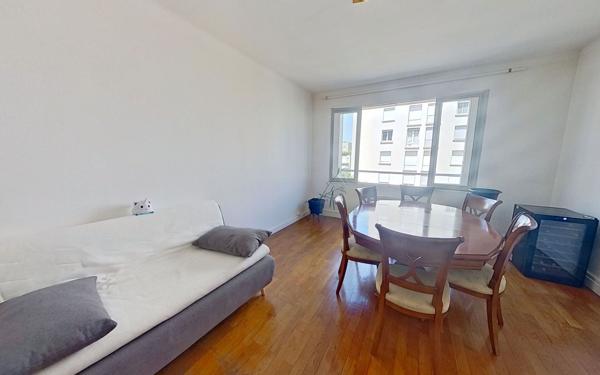 Appartement à vendre    3 pièces • 67,88 m2 Lyon 7