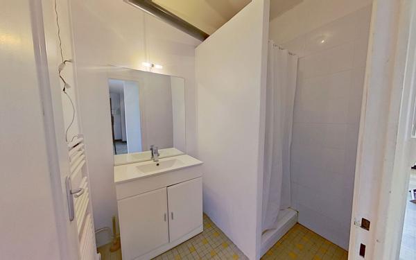 Appartement à vendre    3 pièces • 67,88 m2 Lyon 7