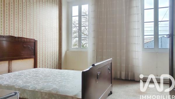 Maison à vendre 5 pièces 300 m² Thairé