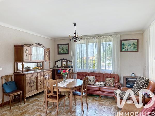 Maison à vendre 5 pièces 78 m² Châtillon-sur-Thouet