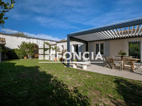 À vendre Maison 4 pièces 118.81 m² - Salles-sur-mer 17220