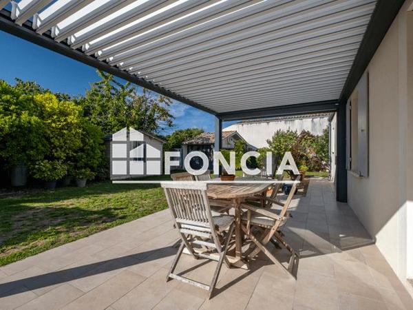 À vendre Maison 4 pièces 118.81 m² - Salles-sur-mer 17220