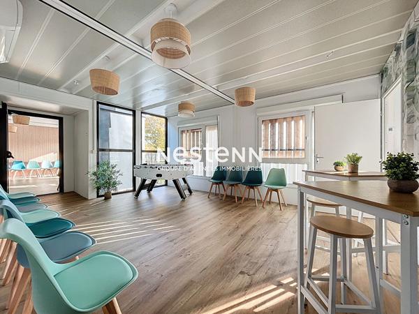 Bureau de 12 m² ² dans un bâtiment entièrement rénové à la sortie de l'autoroute.