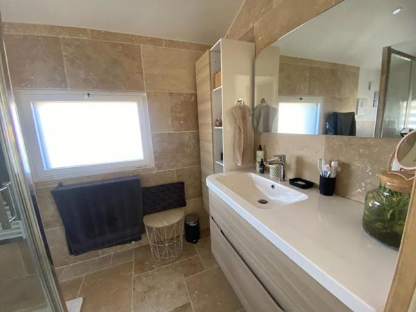 MAUGUIO SUPERBE VILLA