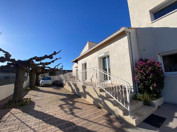 MAUGUIO SUPERBE VILLA