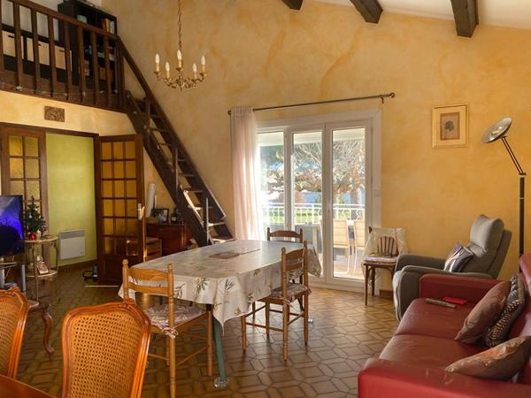 MAUGUIO SUPERBE VILLA