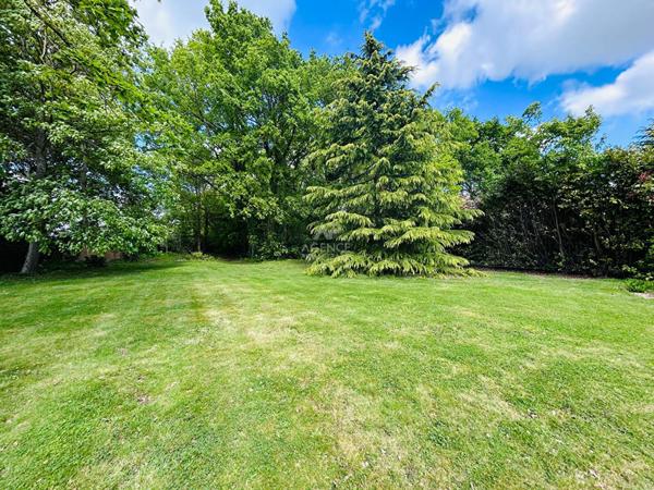 Maison Vaux Sur Seine 8 pièce(s) 203 m2 €699 900 ** - Référence 1760