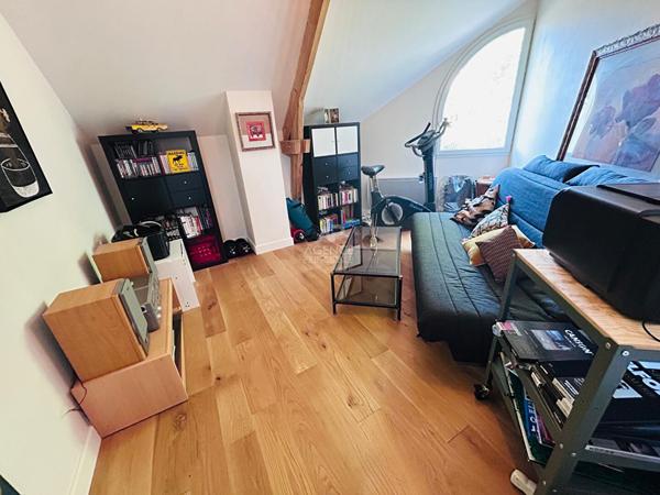 Maison Vaux Sur Seine 8 pièce(s) 203 m2 €699 900 ** - Référence 1760