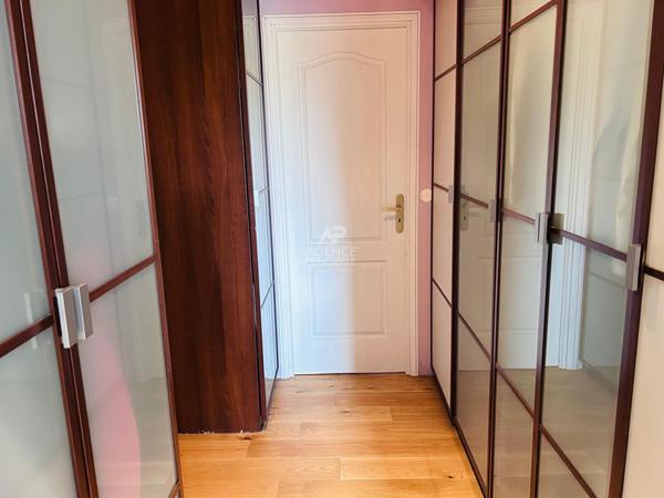 Maison Vaux Sur Seine 8 pièce(s) 203 m2 €699 900 ** - Référence 1760