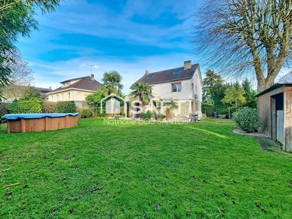 Maison familiale 3/4 chambres, grand jardin avec piscine