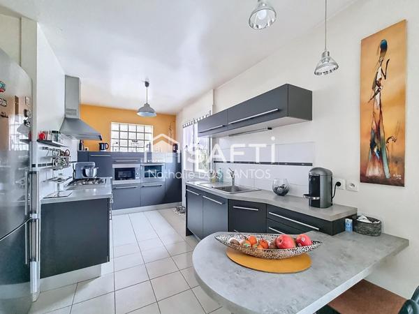 Maison familiale 3/4 chambres, grand jardin avec piscine