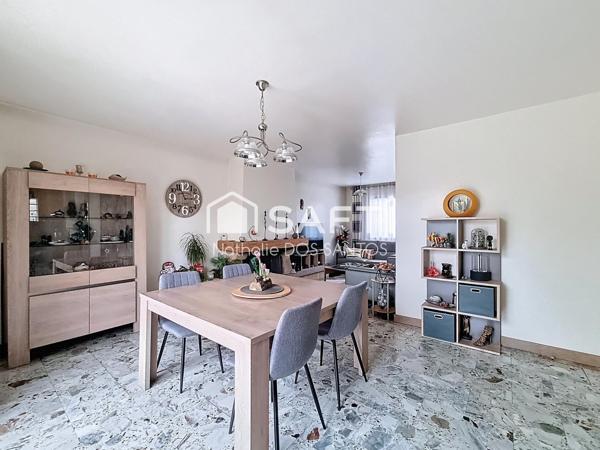 Maison familiale 3/4 chambres, grand jardin avec piscine