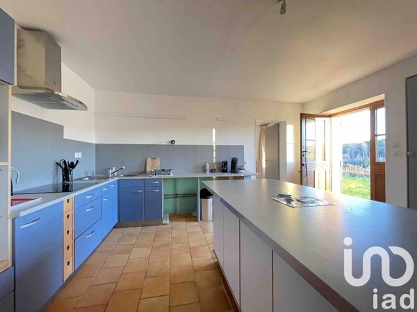 Maison rustique 4 pièces de 133 m² à Bourgueil (37140)