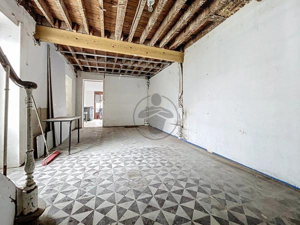 Vente Local commercial 4 pièces 127 m2 à Saint-Quentin