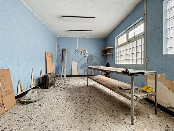 Vente Local commercial 4 pièces 127 m2 à Saint-Quentin