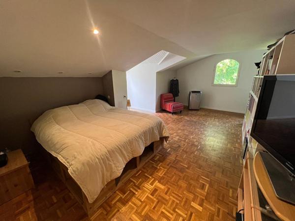 Maison Chateauneuf Sur Isere 10 pièce(s) 338 m2