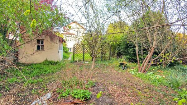 Argenteuil (95100) Très belle maison familiale avec un très grand jardin.