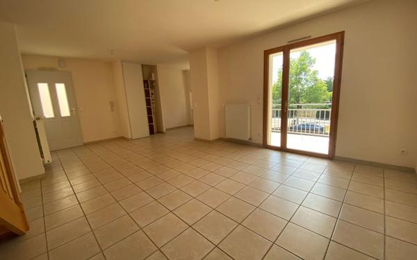 Appartement à louer    5 pièces • 112 m2 Fondettes